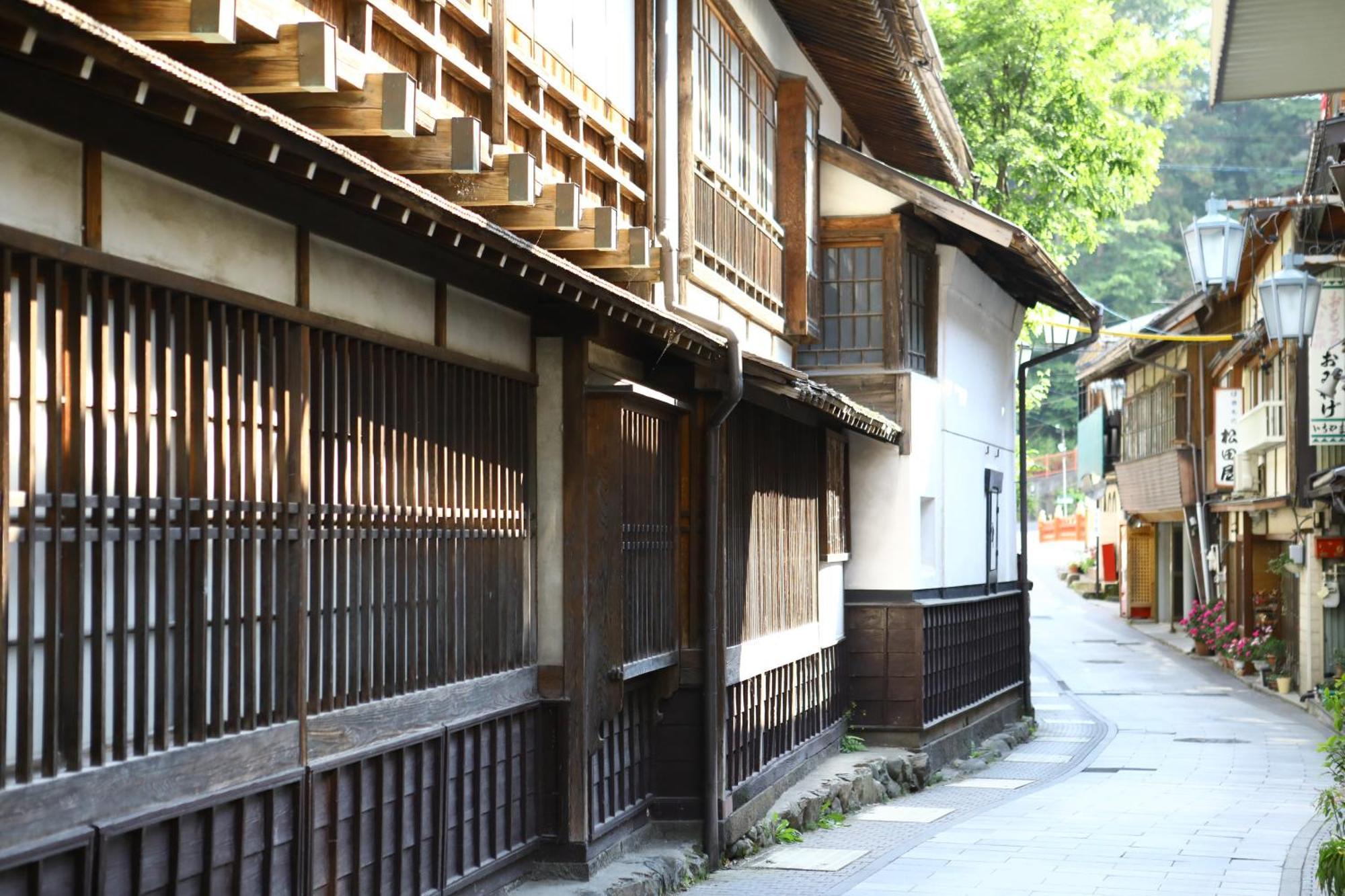 Ikariya Ryokan Yamanouchi  Exteriör bild